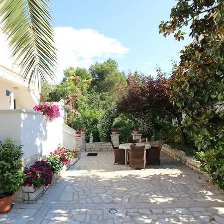 Sabina Apartment Porec